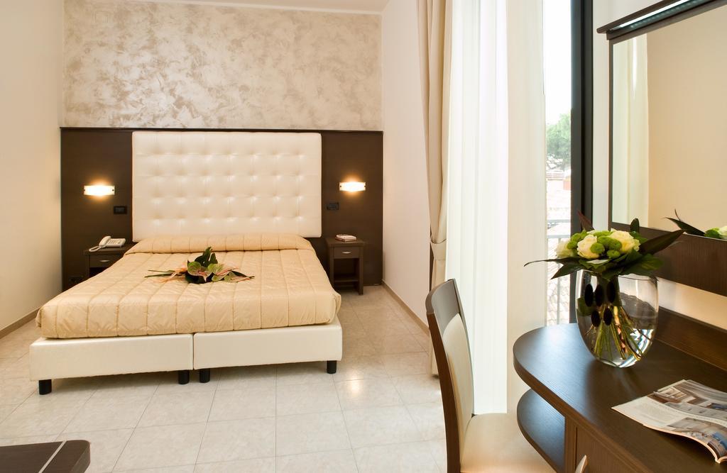 Hotel Villa Luigia Rimini Luaran gambar