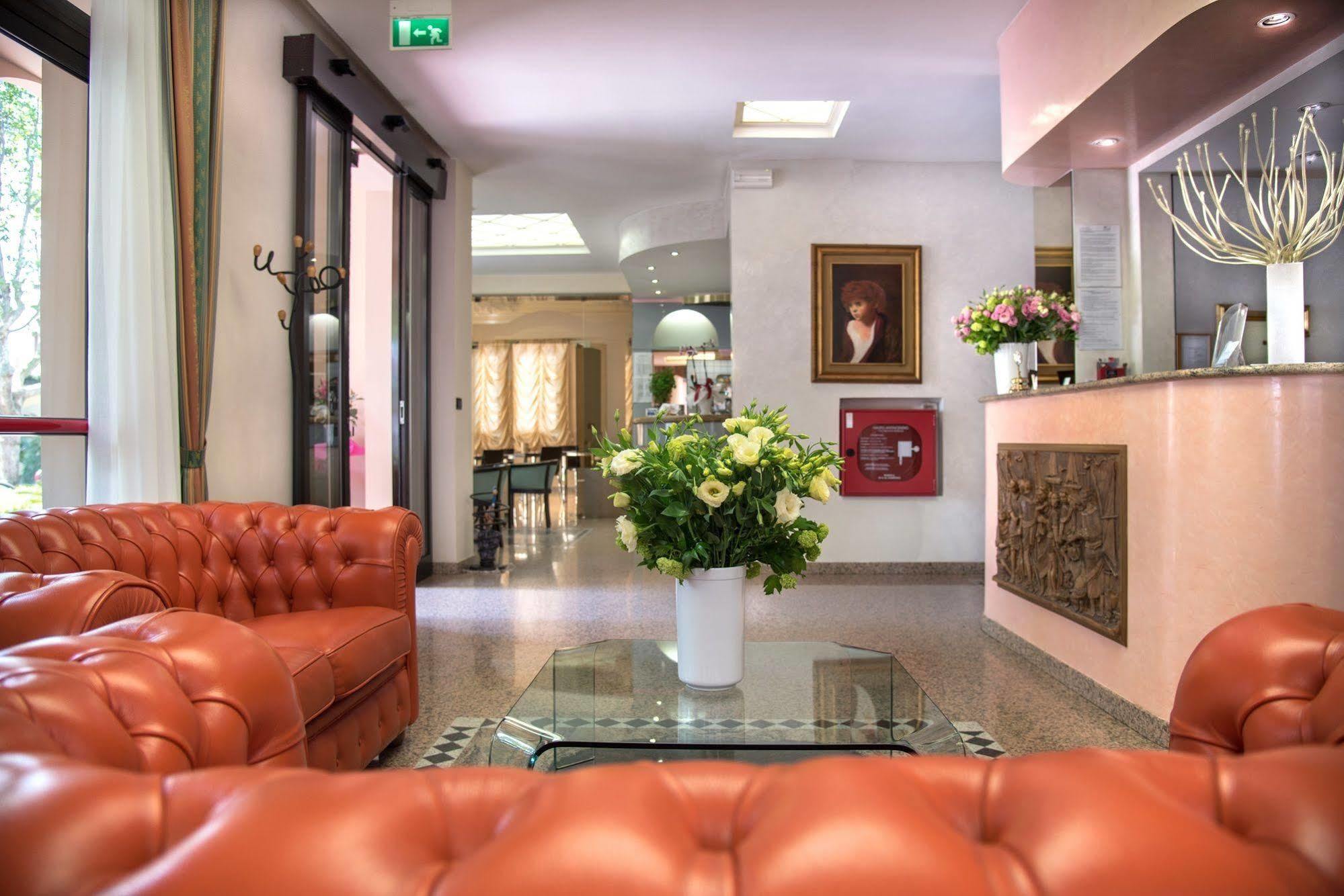 Hotel Villa Luigia Rimini Luaran gambar