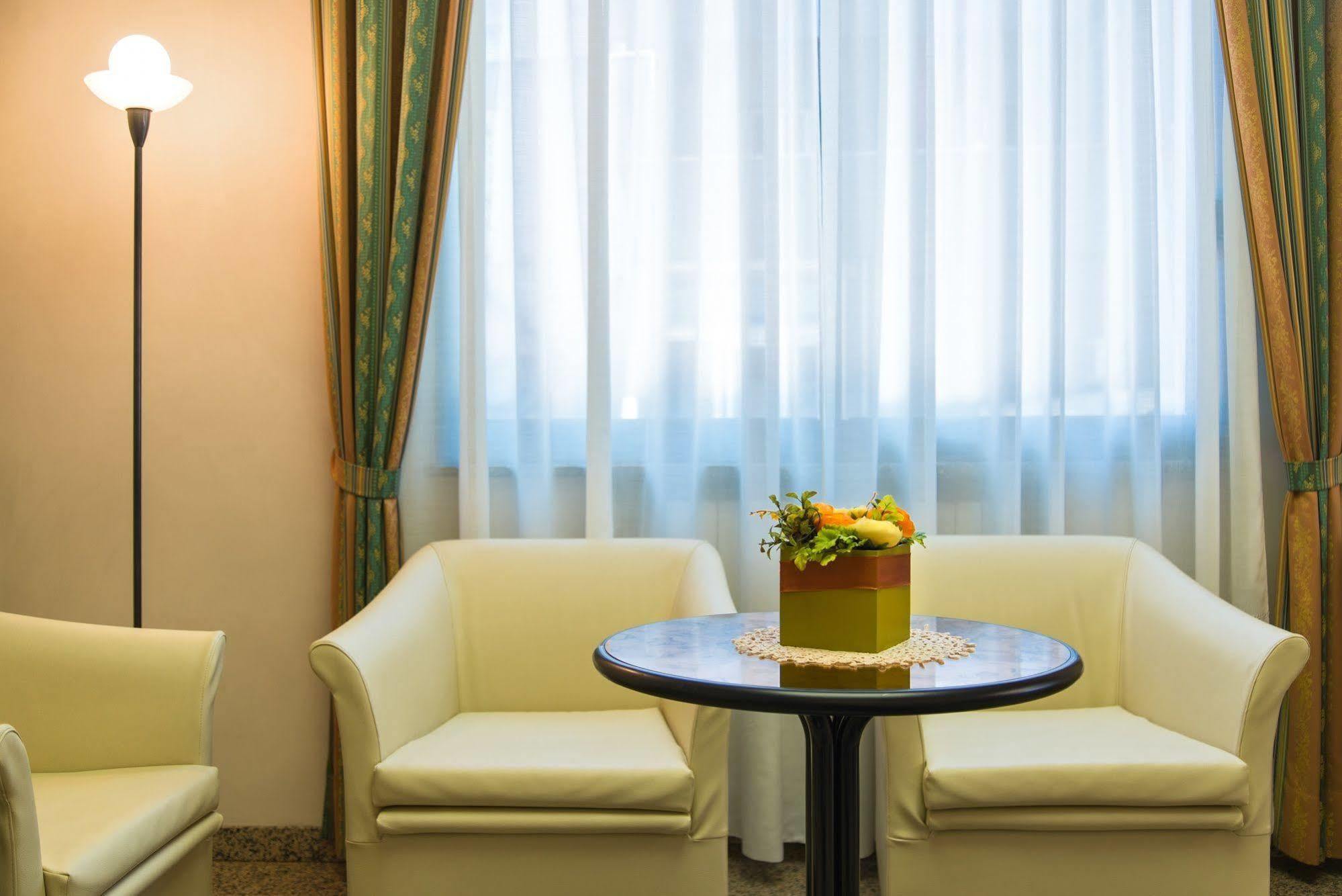 Hotel Villa Luigia Rimini Luaran gambar