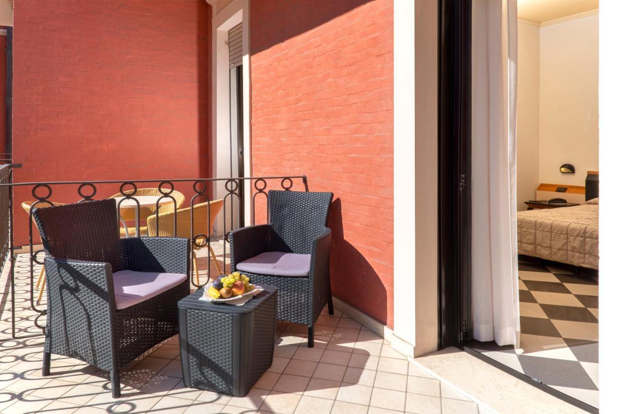 Hotel Villa Luigia Rimini Luaran gambar